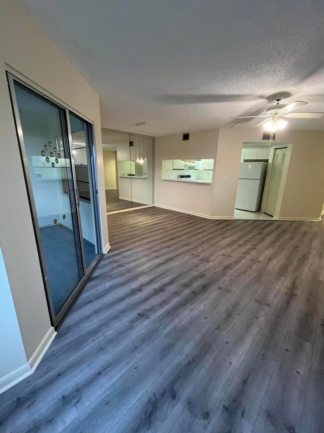 Photo - 12600 SW 5th Ct Unit 304l