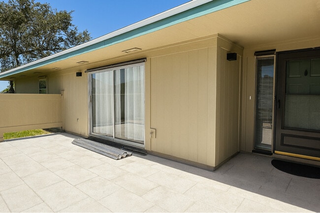 Photo - 4055 NW Cinnamon Tree Cir Townhome