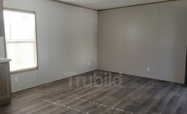 Photo - 390 Ridgeline Ct