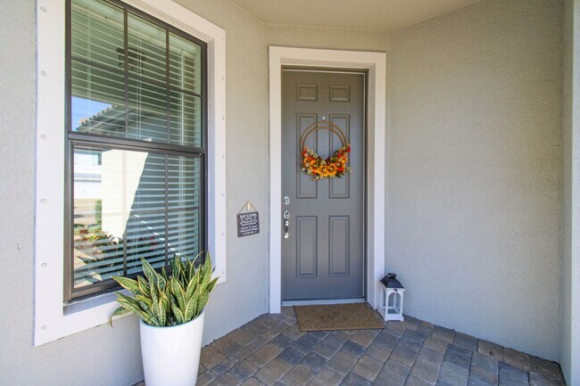 Photo - ***MANATEE COVE***UNFURNISHED-ANNUAL RENTAL***NOW AVAILABLE***BEAUTIFUL- NEW CONSTRUCTION***