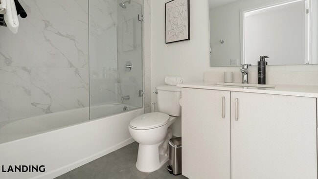 Photo - 1025 E 25th St Unidad 605