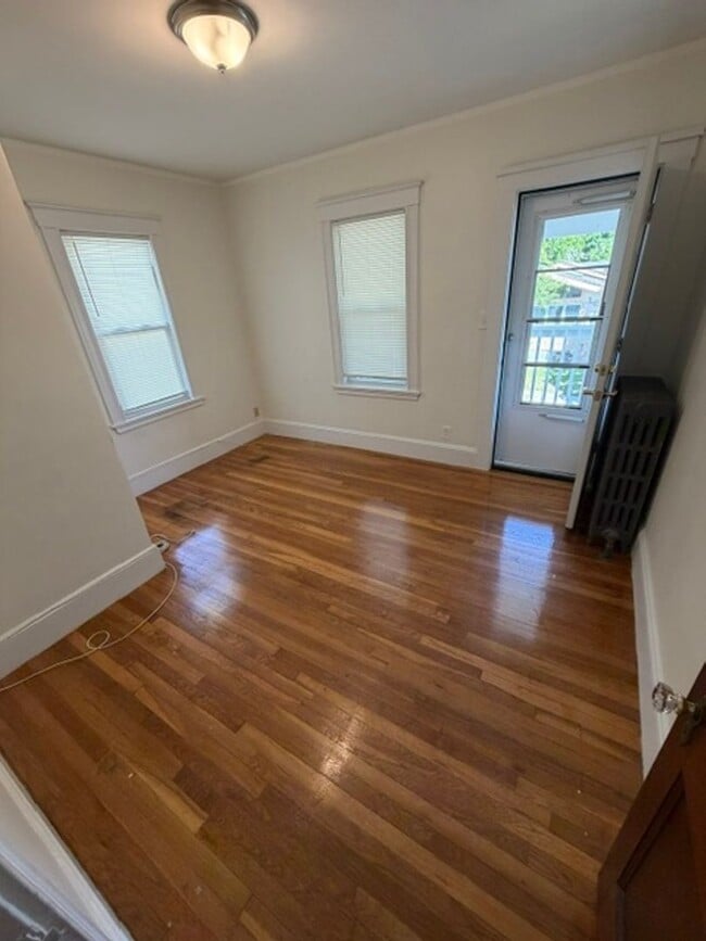 Photo - 30-32 Boutwell St