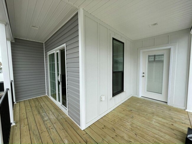 Photo - 113 Hill Cir