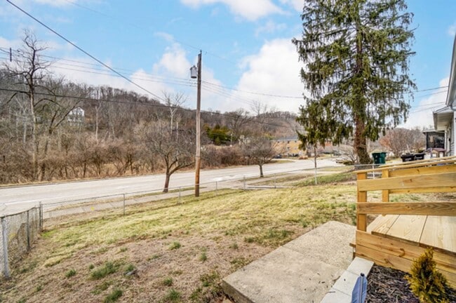 Photo - Three Bedroom Home in North Side!!