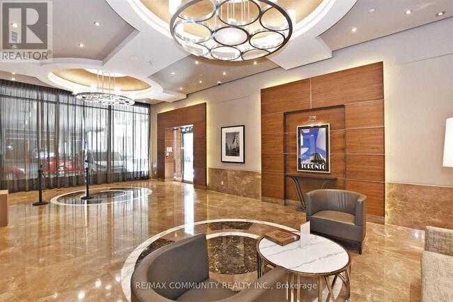 Photo - 763 Bay St. Unit 202