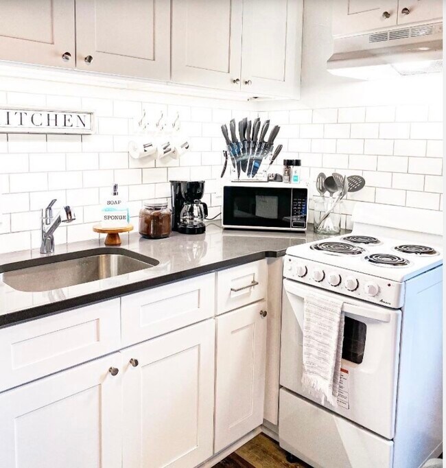 Photo - 2 S Portland St Unidad Industrial Loft