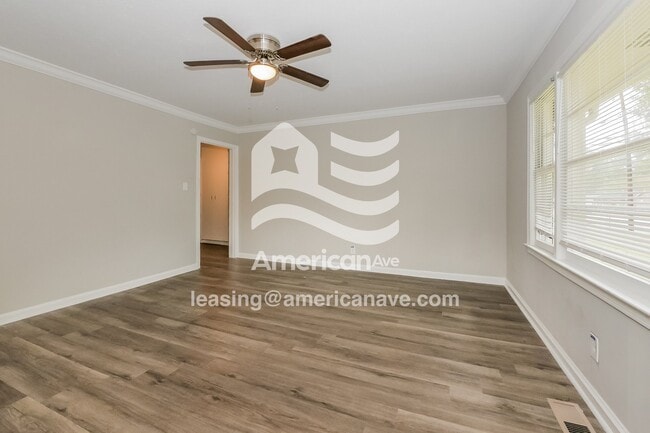 Photo - 4902 20th Ave