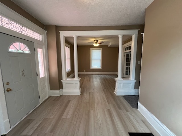 Photo - 1076 W Main St