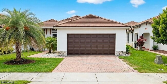 Building Photo - 5072 Arancia Ln