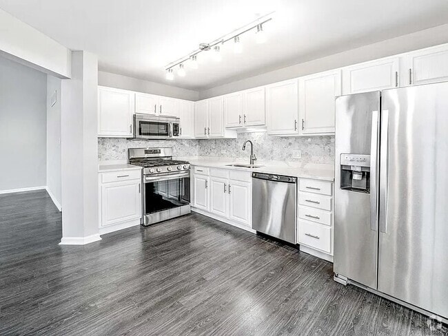 Building Photo - 13843 S Cambridge Cir Rental