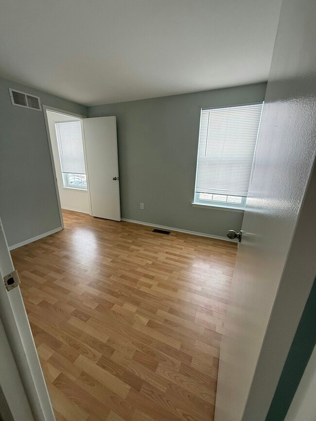 Photo - 6909 Harvard Ln