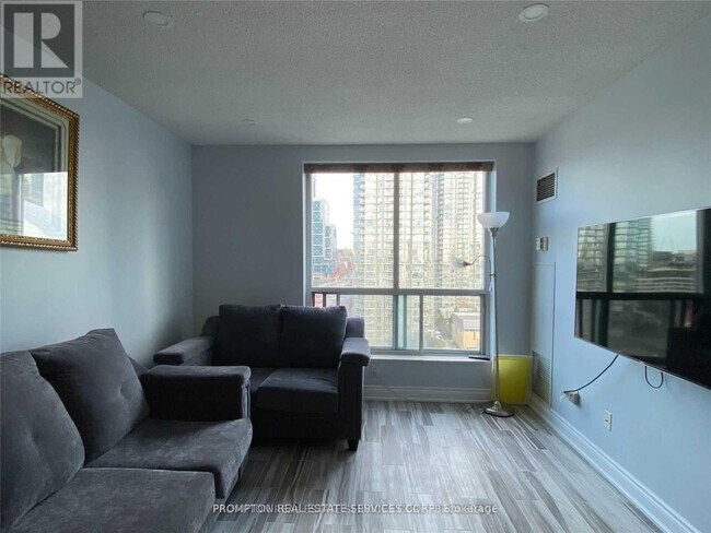 Photo - 410 Queens Quay W Unit 1505