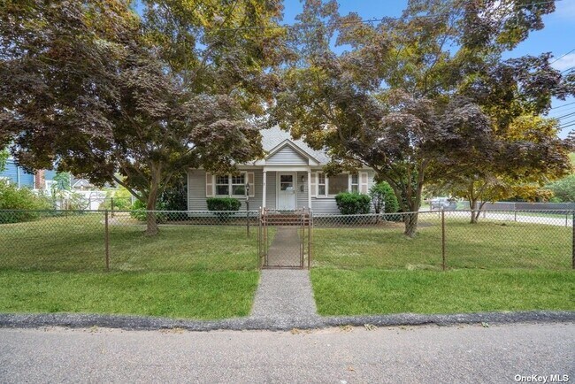 Photo - 97 Central Ave