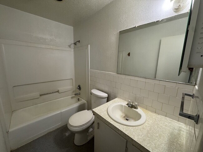 Photo - Cozy 1-Bedroom Unit in Lubbock – Ideal for Urban Living! Unidad #7
