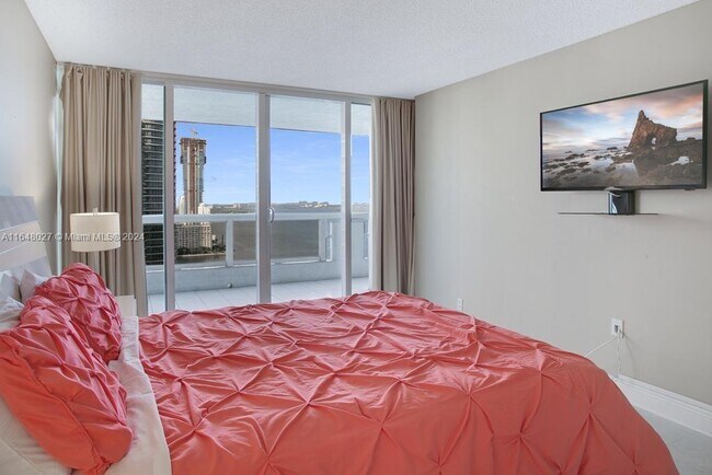 Photo - 1717 N Bayshore Dr Unit A-3050