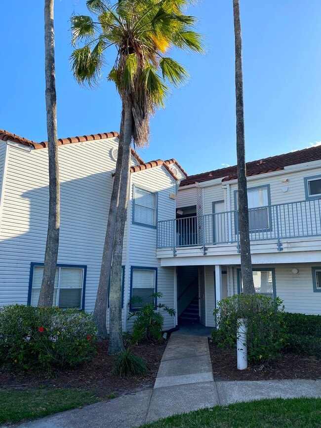 Building Photo - Romantic 1BR/1BA Top-Floor Condo with Garden Tub & Scenic Balcony Views – Dockside Orlando Unit 203