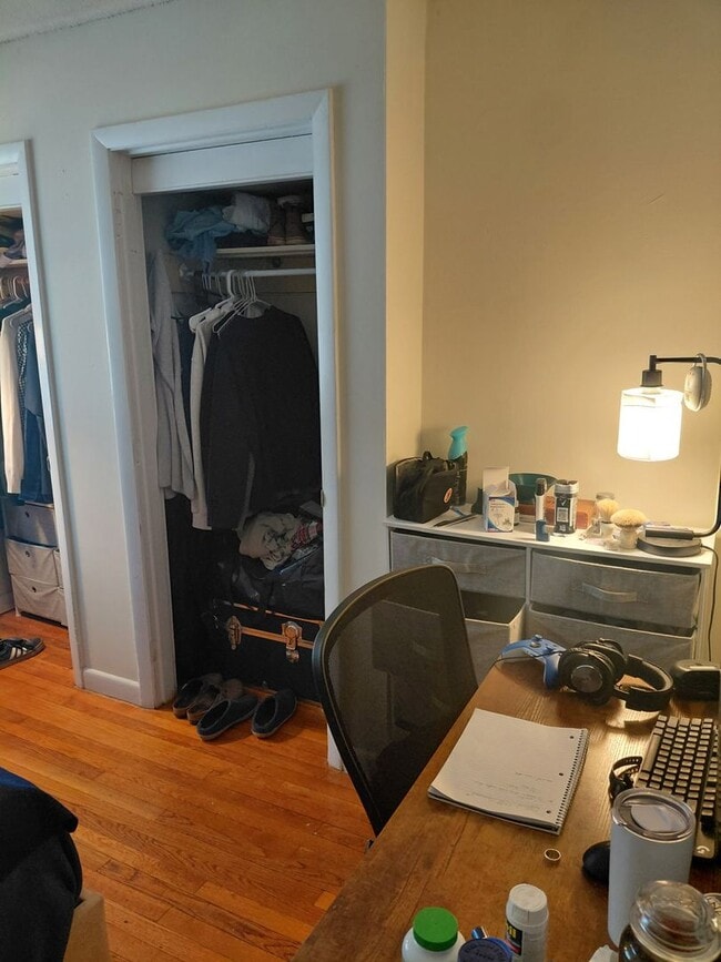 Photo - Nicely renovated 3 bed near BU for September 1!