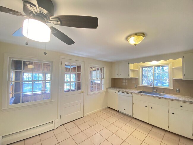 Photo - 94 Millville St