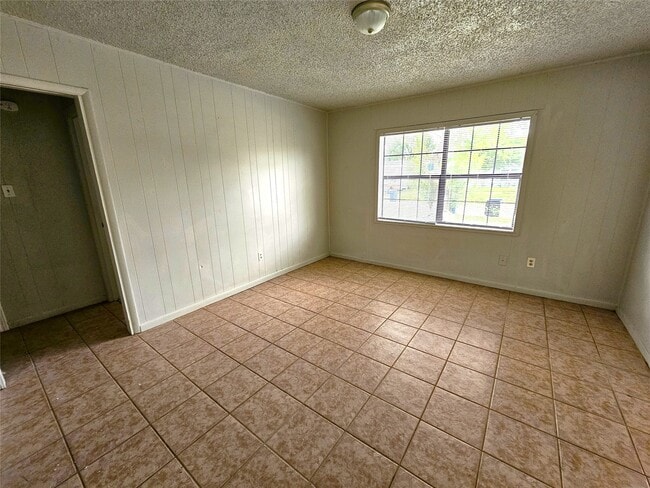 Photo - 3018 Robinson Blvd