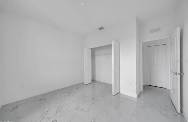 Photo - 4646 Leonard Blvd S