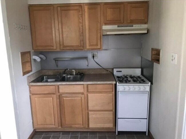 Photo - 432-434 Hayward Ave