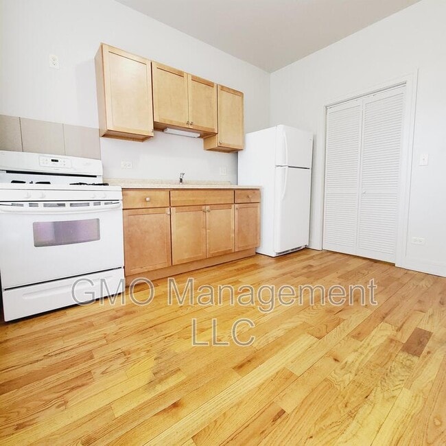 Photo - 4048 W Lexington St Unit 2