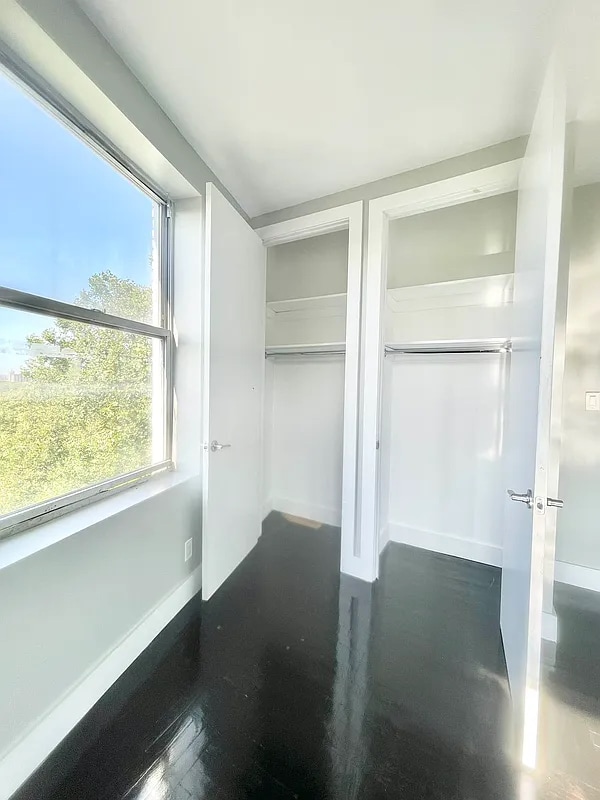 Photo - 901 Woodycrest Ave Unit 5