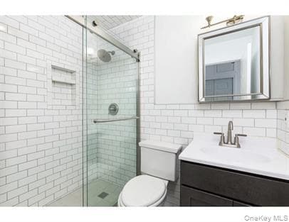 Building Photo - 144 Union St Unit 6