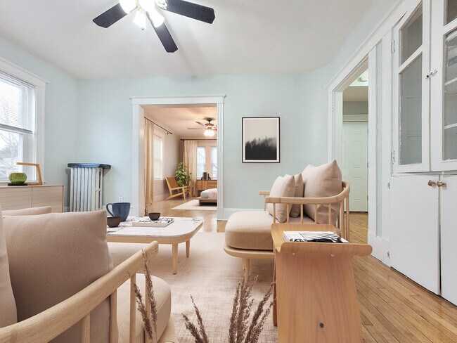 Photo - 37 Juniper St Unit 1