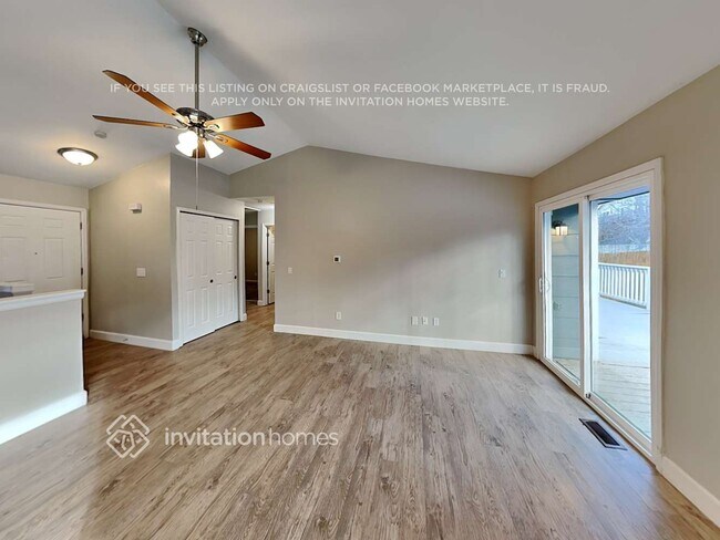 Photo - 9885 Garland Dr