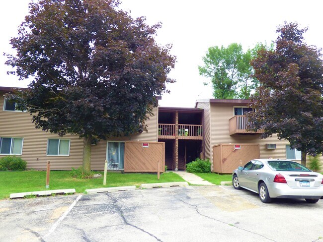 2604 4th Ave NE Unit 10