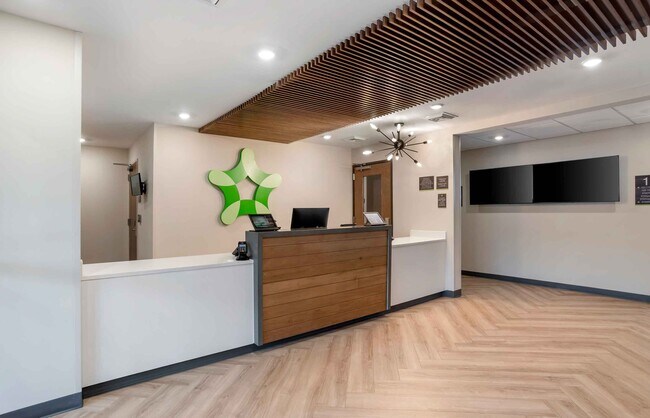 Photo - Furnished Studio-Pensacola