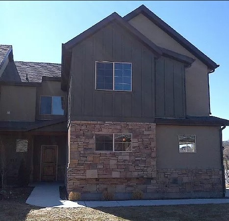 Building Photo - 713 Mystic Creek Way