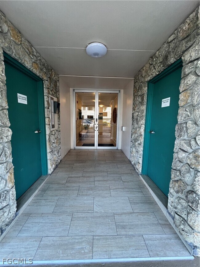 Photo - 4803 Sunset Ct Unit 106