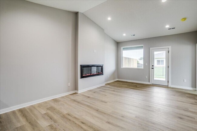 Photo - Cypress Glenn Oliver