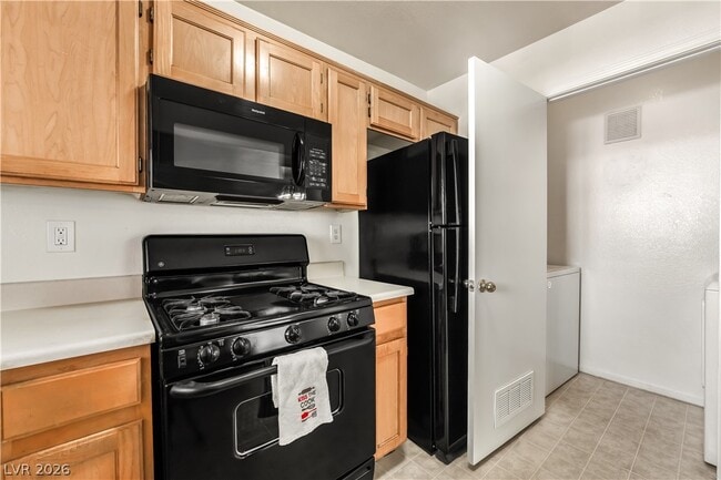 Photo - 4555 E Sahara Ave Unit 205