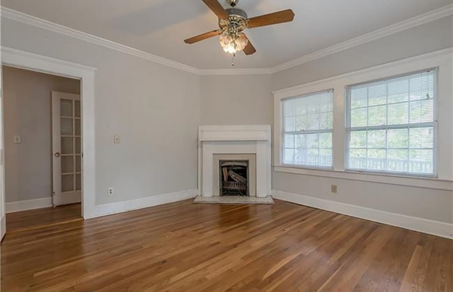 Building Photo - 1191 Mansfield Ave NE