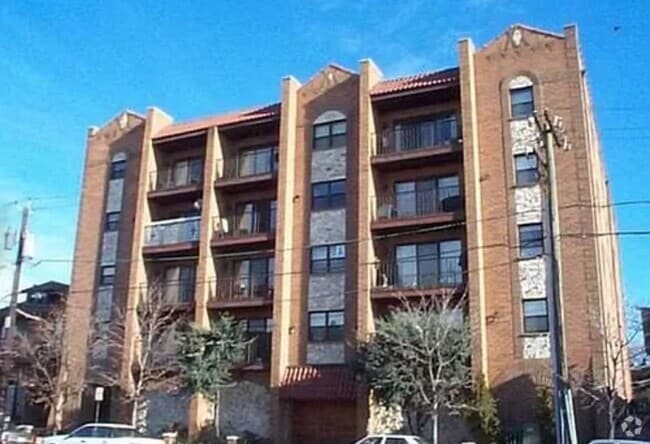 Building Photo - 9249 John F. Kennedy Blvd Unit 106 Rental