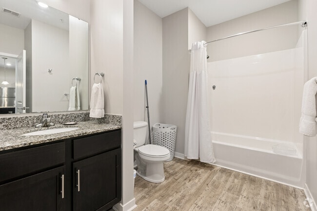 Sierra 1BR, 1BA - 847SF - Bathroom