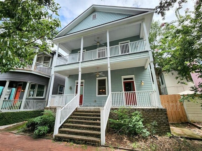 Building Photo - 305 E Duffy St Rental