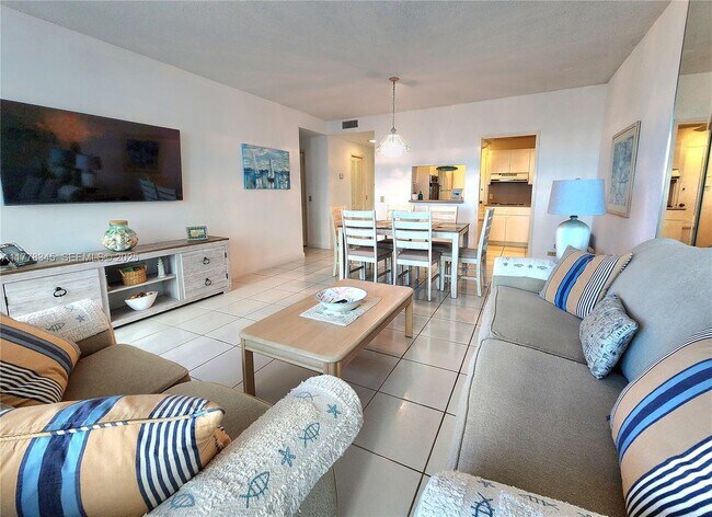Photo - 3505 S Ocean Dr Unit 610