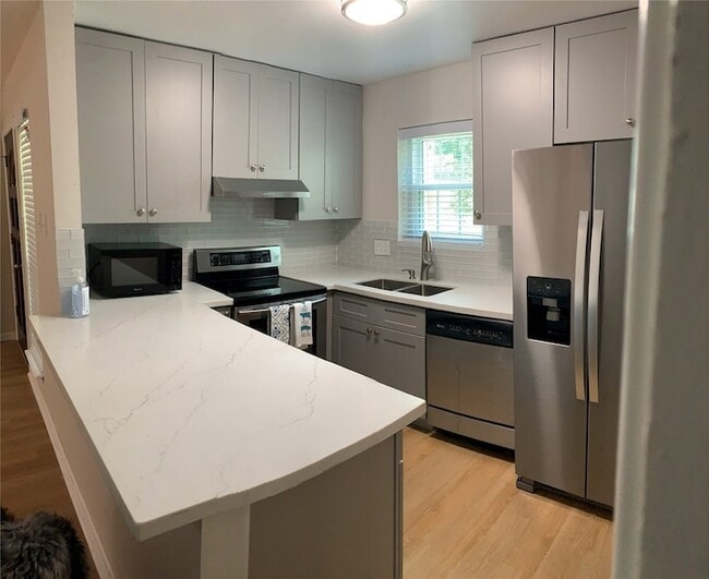 Photo - 875 Wax Myrtle Ln Unit A