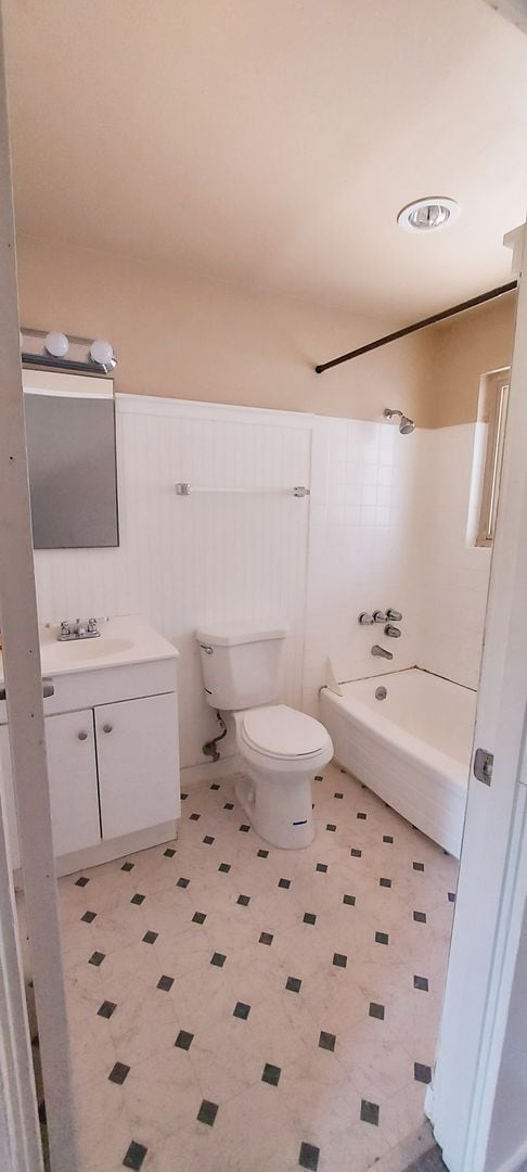 Photo - Westwinds Apartments