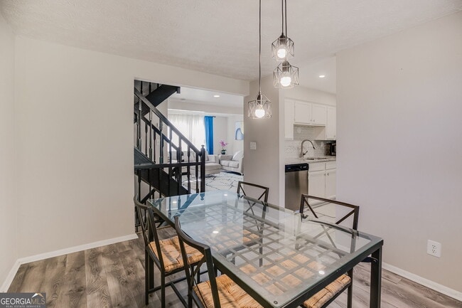 Photo - 6413 Wedgewood Trce