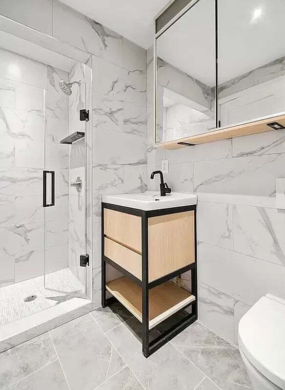 Photo - 207 E 4th St Unit 3A