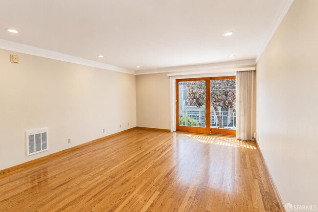 1918 Filbert St