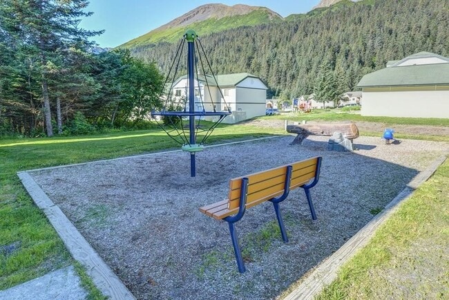 Photo - 1821 Swetmann Ave