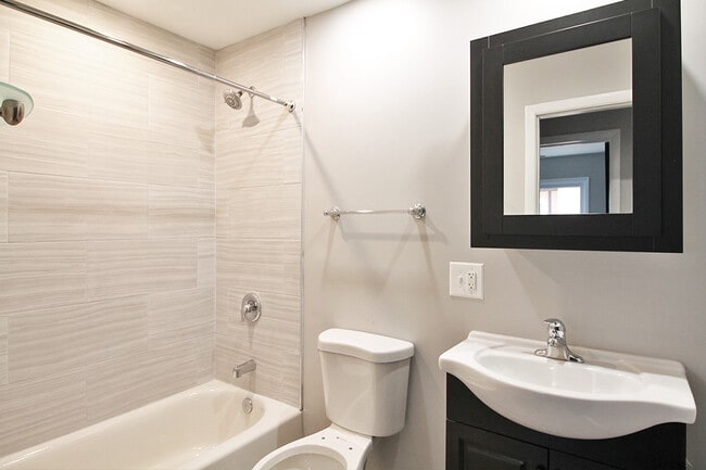 3 Bedrooms - 421 S. Elmwood Ave.