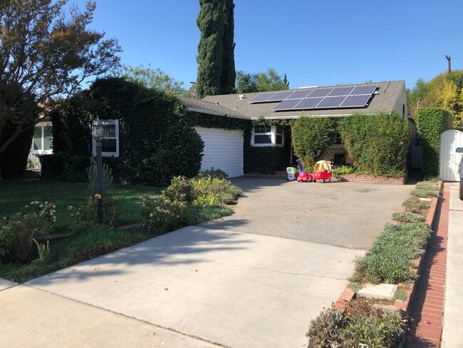 Photo - 5507 Noble Ave