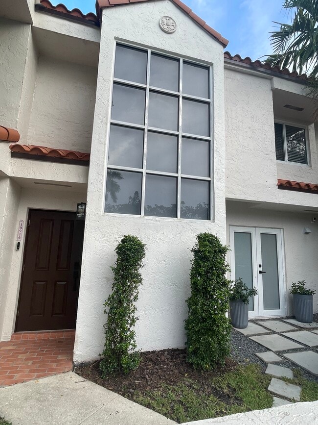 Building Photo - 10916 SW 75th Ter Rental